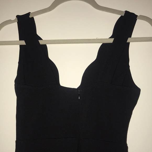 Lulus scallop dress - Picture 4 of 4